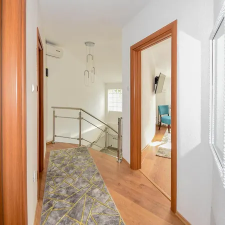 Apartament Riverfront *