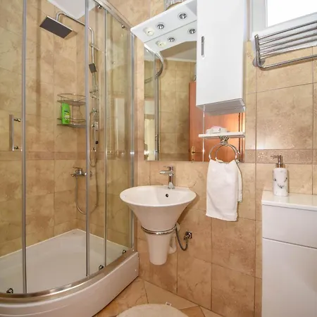 Riverfront Apartment *